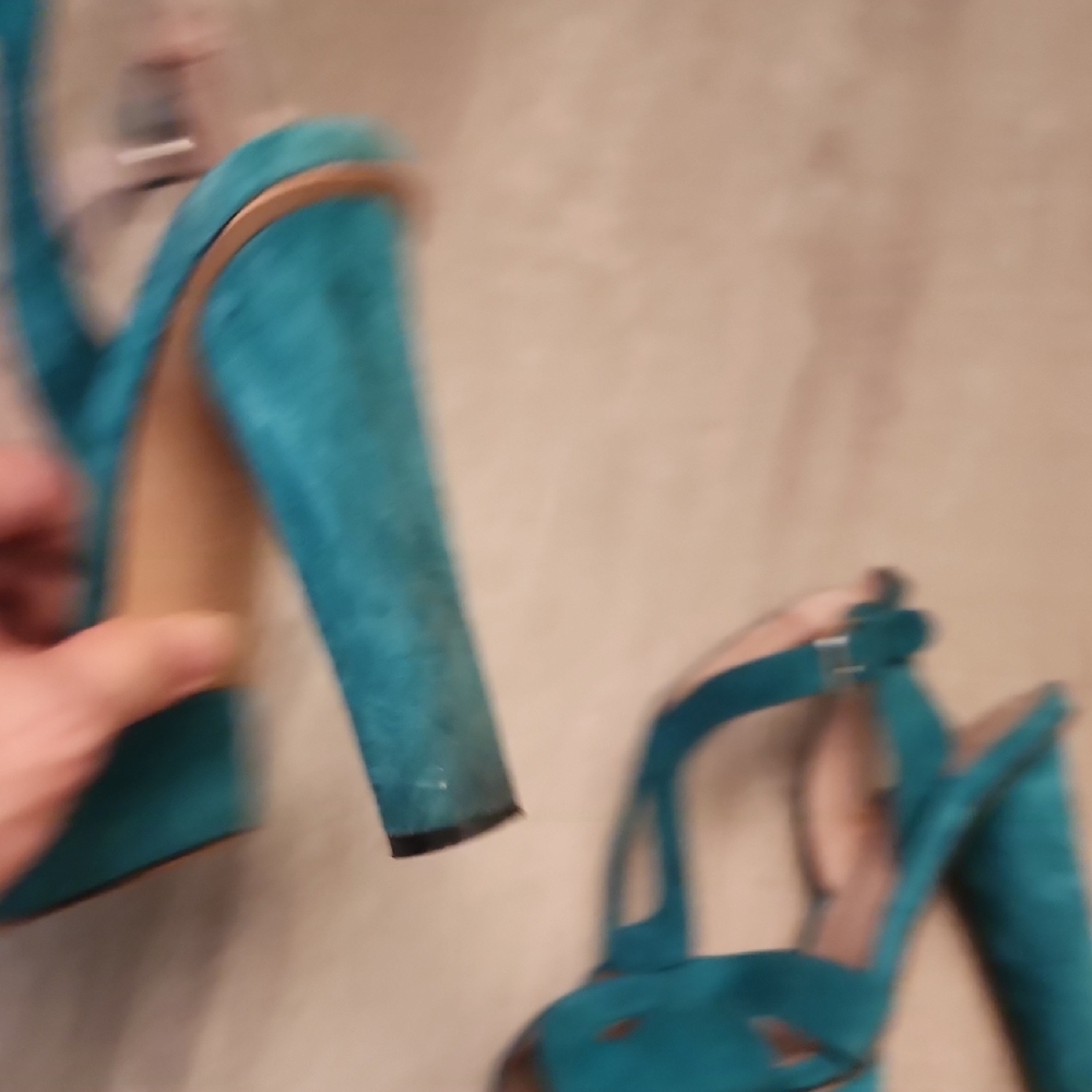Vince Camuto Turquoise Strappy Heels - Picture 4 of 5